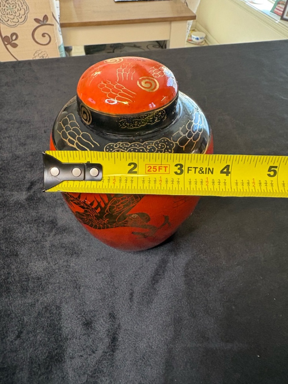 Vintage Japanese Red and Black Dragon Lidded Ginger Jar - Picture 9 of 9
